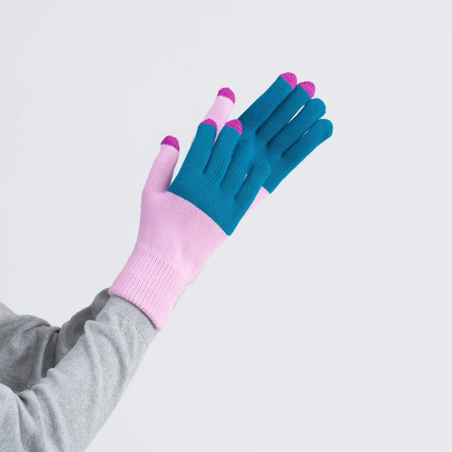Colorblock Knit Touchscreen Gloves
